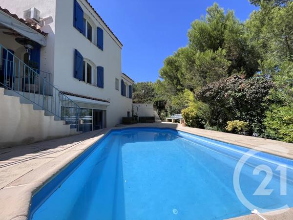 Maison à vendre  6 pièces - 137 m 2   MARIGNANE  - 13