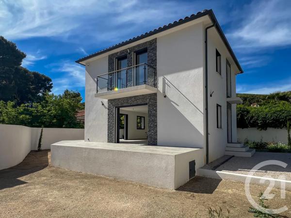 Maison à vendre  6 pièces - 137 m 2   MARIGNANE  - 13
