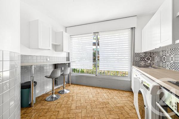 Appartement F4 à vendre  4 pièces - 83,39 m 2   NICE  - 06