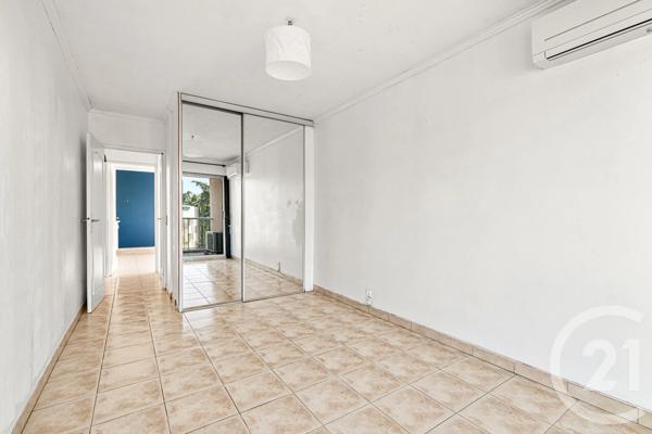Appartement F4 à vendre  4 pièces - 83,39 m 2   NICE  - 06