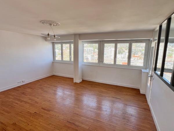Appartement 3 pièce(s) 2 chambre(s) 69.6 m²
