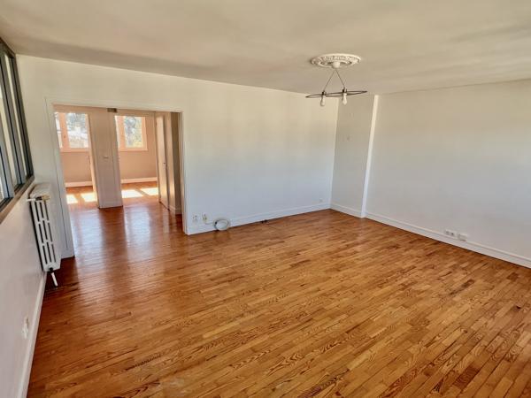 Appartement 3 pièce(s) 2 chambre(s) 69.6 m²