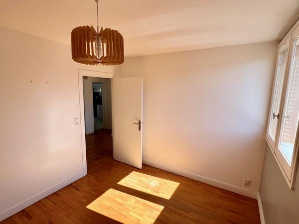 Appartement 3 pièce(s) 2 chambre(s) 69.6 m²