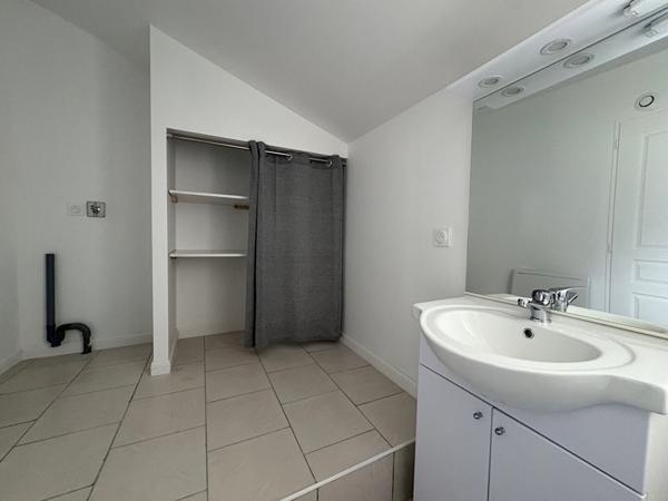 Appartement studio LA COURONNE