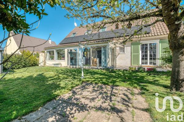 Maison à vendre 8 pièces 187 m² Serris