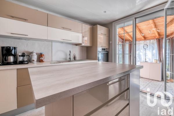 Maison à vendre 8 pièces 187 m² Serris