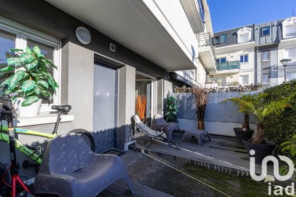 Appartement 3 pièces de 55 m² à Sartrouville (78500)