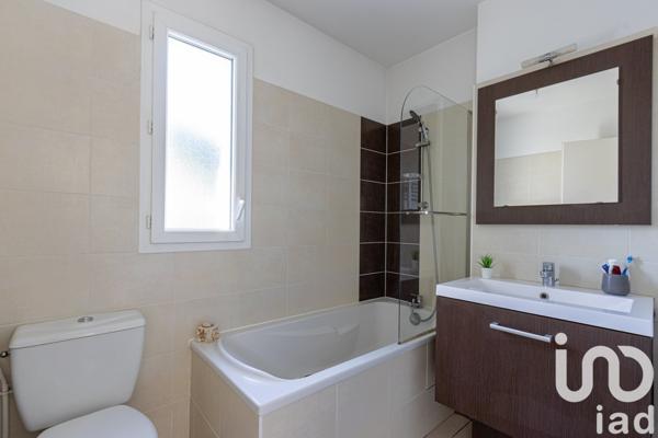 Appartement 3 pièces de 55 m² à Sartrouville (78500)