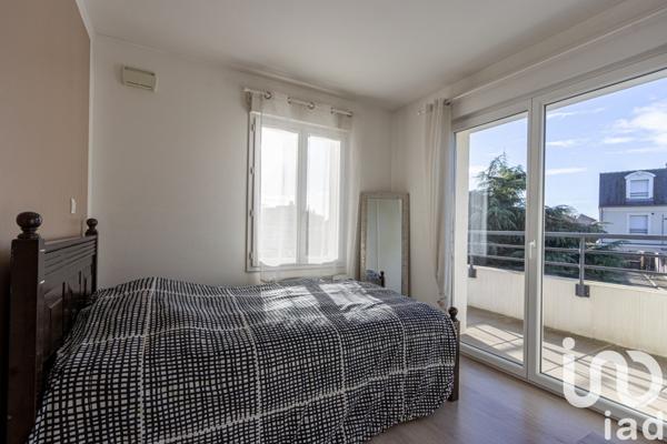Appartement 3 pièces de 55 m² à Sartrouville (78500)