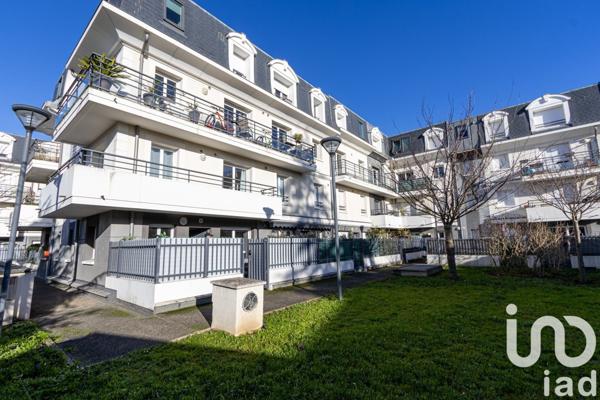 Appartement 3 pièces de 55 m² à Sartrouville (78500)