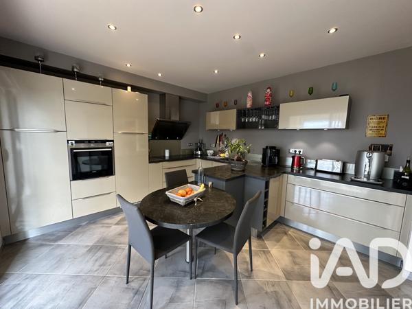 Maison à vendre 5 pièces 150 m² Saint-Laurent-les-Tours