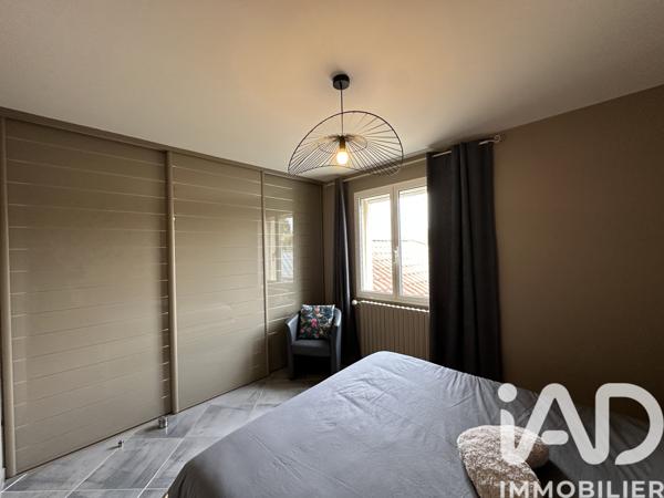 Maison à vendre 5 pièces 150 m² Saint-Laurent-les-Tours