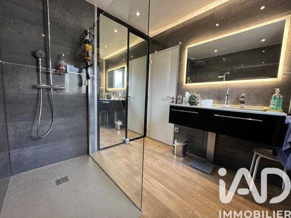 Maison à vendre 5 pièces 150 m² Saint-Laurent-les-Tours