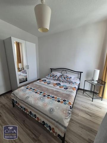 Appartement à louer 4 pièces 77.32m² Maubeuge (59600)
