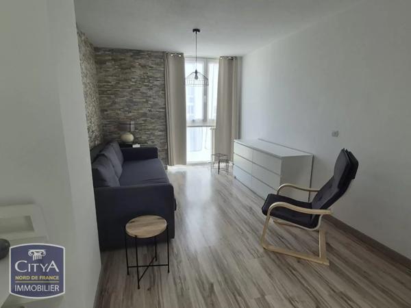 Appartement à louer 4 pièces 77.32m² Maubeuge (59600)