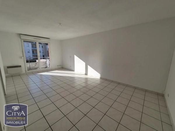 Appartement à louer 3 pièces 65.67m² Valenciennes (59300)