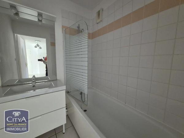 Appartement à louer 3 pièces 65.67m² Valenciennes (59300)