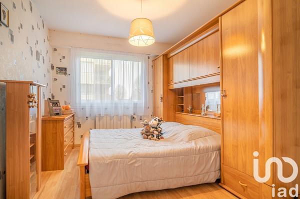 Appartement 4 pièces de 83 m² à Domont (95330)