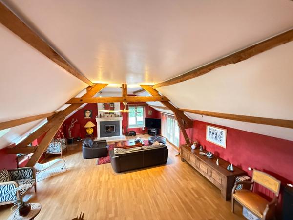 Dept de la Vienne (86) Propriété à vendre 7 pièces terrain 2 hectares SENILLE (86100)