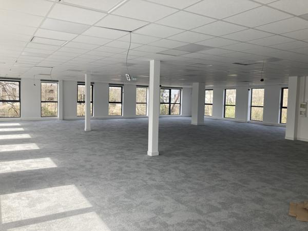 BUREAUX NEUFS A VENDRE - MERIGNAC