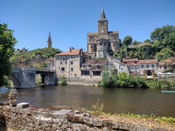 Maison à vendre à Montmorillon (86500) - Vienne