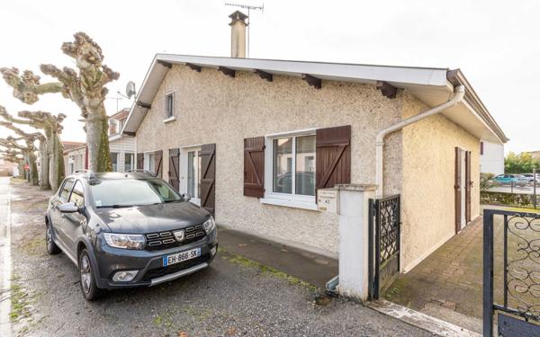 Maison à vendre    7 pièces •  Parentis-en-Born