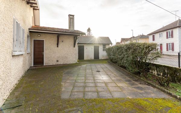 Maison à vendre    7 pièces •  Parentis-en-Born