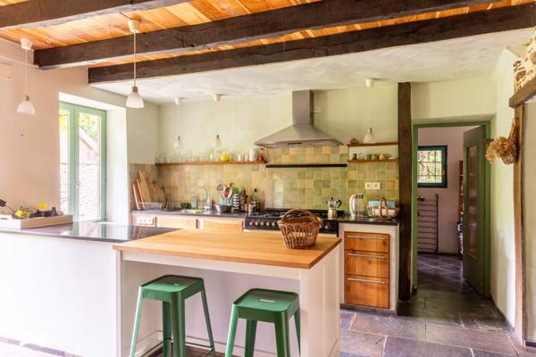 Maison à vendre 219 390 € Saint-Pardoux-Corbier 6 p 135 m² DPE E
