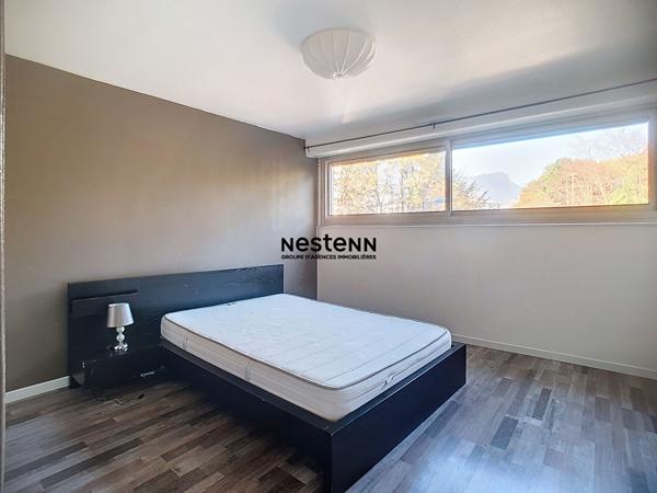 A vendre un appartement lumineux sur Grenoble de 71 m2 proche transport avec balcon