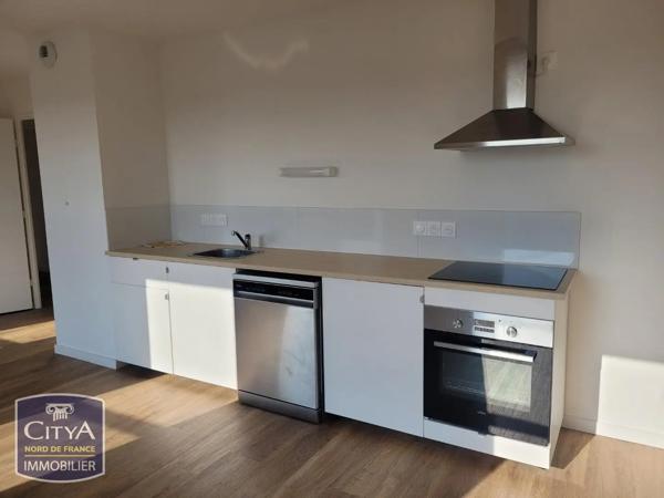 Appartement à louer 4 pièces 76.32m² Lille (59000)