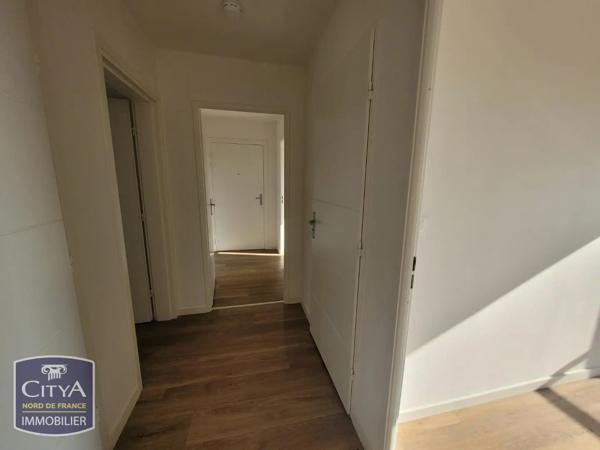 Appartement à louer 4 pièces 76.32m² Lille (59000)