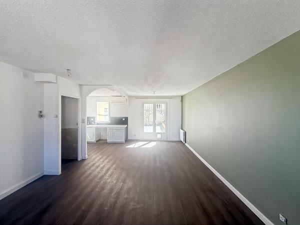 ERA PROVAIX - Maison Bouc Bel Air 5 pièce(s) 100 m2