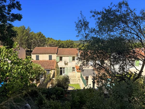 ERA PROVAIX - Maison Bouc Bel Air 5 pièce(s) 100 m2