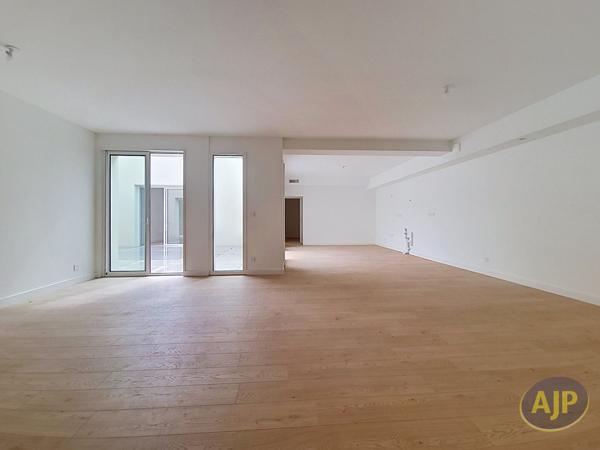 Appartement à vendre Bordeaux - 4 pièces, 138m² avec 3 chambre(s) à 690 000€ - AJP Immobilier Bordeaux Saint-Augustin