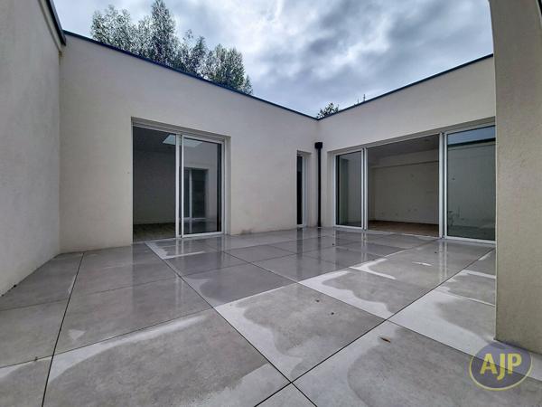 Appartement à vendre Bordeaux - 4 pièces, 138m² avec 3 chambre(s) à 690 000€ - AJP Immobilier Bordeaux Saint-Augustin