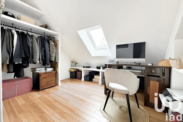 Maison à vendre 7 pièces 214 m² Saint-Thibault-des-Vignes