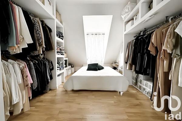 Maison à vendre 7 pièces 214 m² Saint-Thibault-des-Vignes