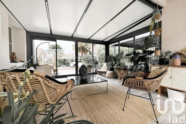 Maison à vendre 7 pièces 214 m² Saint-Thibault-des-Vignes