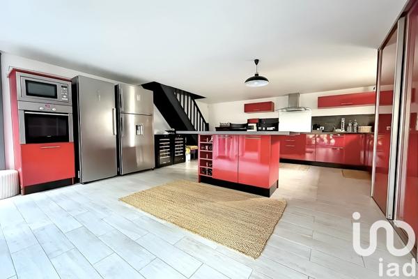 Maison à vendre 7 pièces 214 m² Saint-Thibault-des-Vignes
