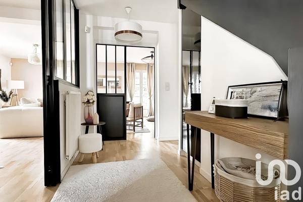 Maison à vendre 7 pièces 214 m² Saint-Thibault-des-Vignes