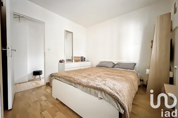 Maison à vendre 7 pièces 214 m² Saint-Thibault-des-Vignes