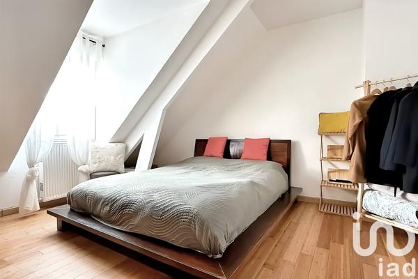 Maison à vendre 7 pièces 214 m² Saint-Thibault-des-Vignes