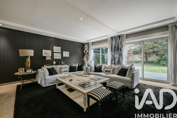 Maison à vendre 7 pièces 266,49 m² Clamart