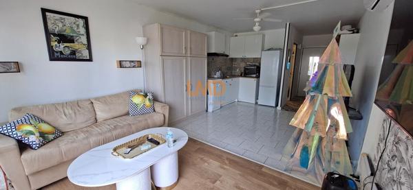 Beau studio cabine au bord de mer