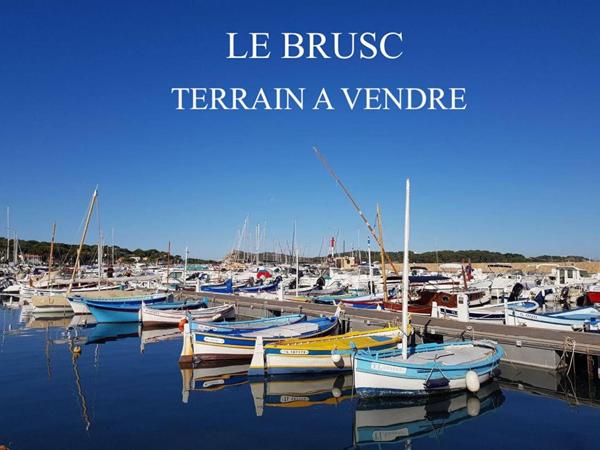 LE BRUSC - 10 MINUTES A PIED DE LA PLAGE DU CROS - TERRAIN  1052 m2