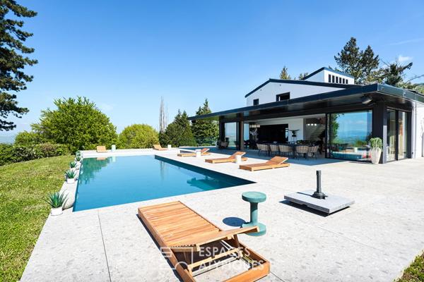 Villa d’exception avec piscine et vue