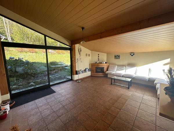 Maison de 308M2 avec vue sur le lac