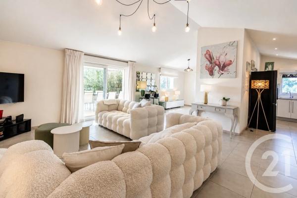 Appartement T5 à vendre  5 pièces - 131 m 2   PORTO VECCHIO  - 201