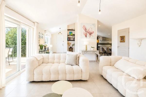 Appartement T5 à vendre  5 pièces - 131 m 2   PORTO VECCHIO  - 201
