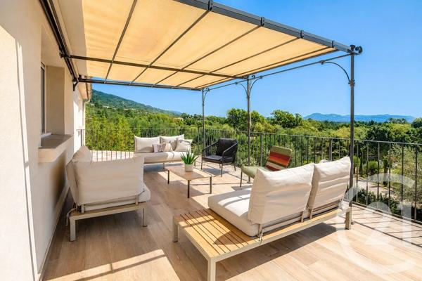 Appartement T5 à vendre  5 pièces - 131 m 2   PORTO VECCHIO  - 201